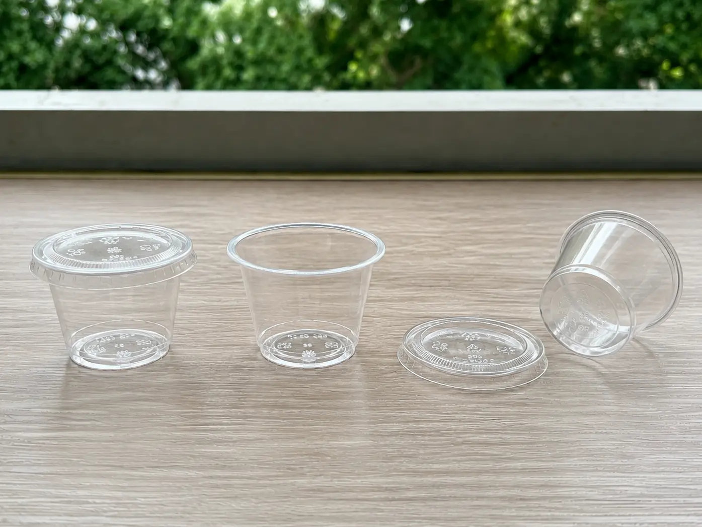 2oz PET sample cups with matching flat lid options