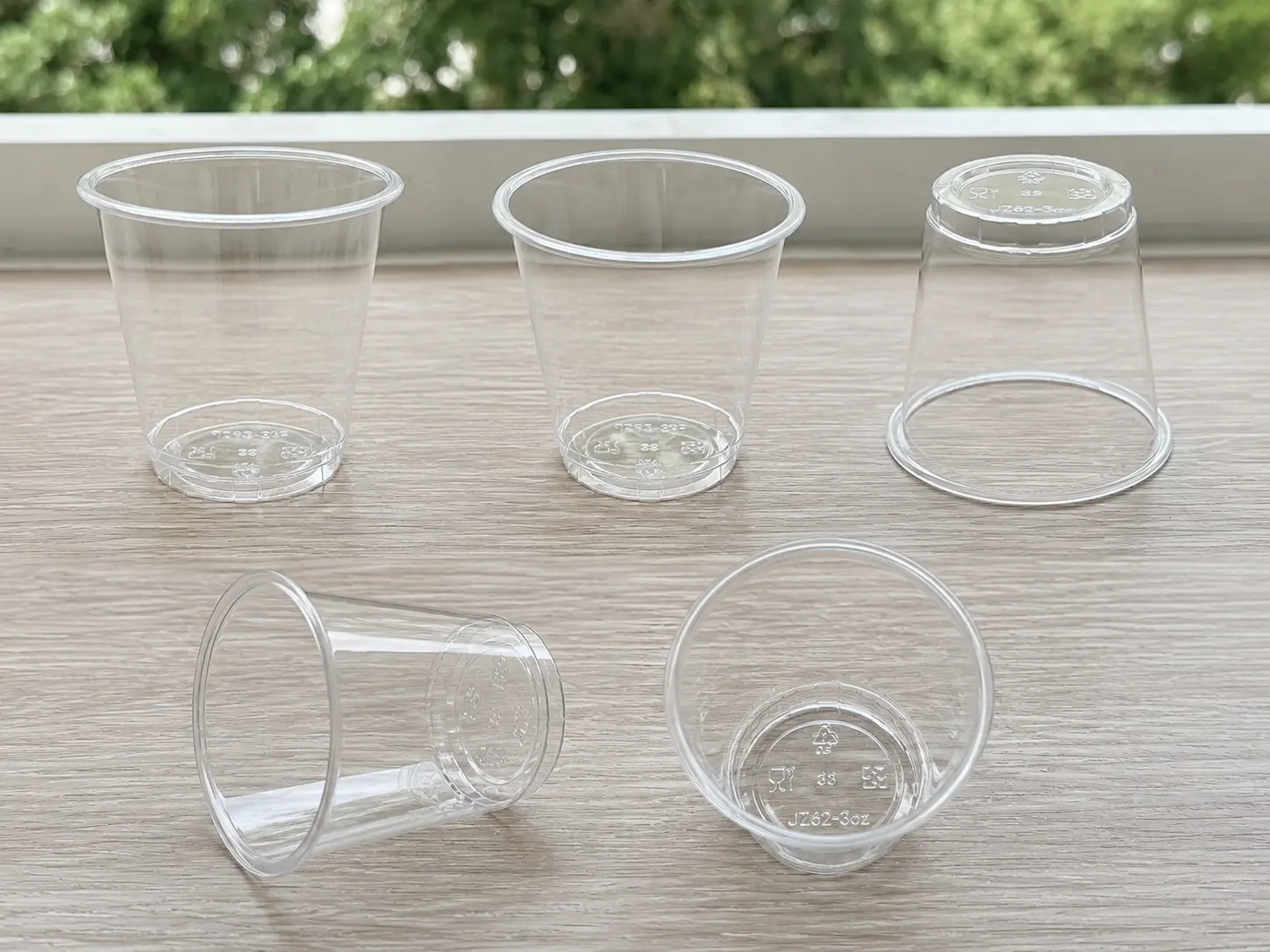 3oz clear PET disposable sample cup detail display